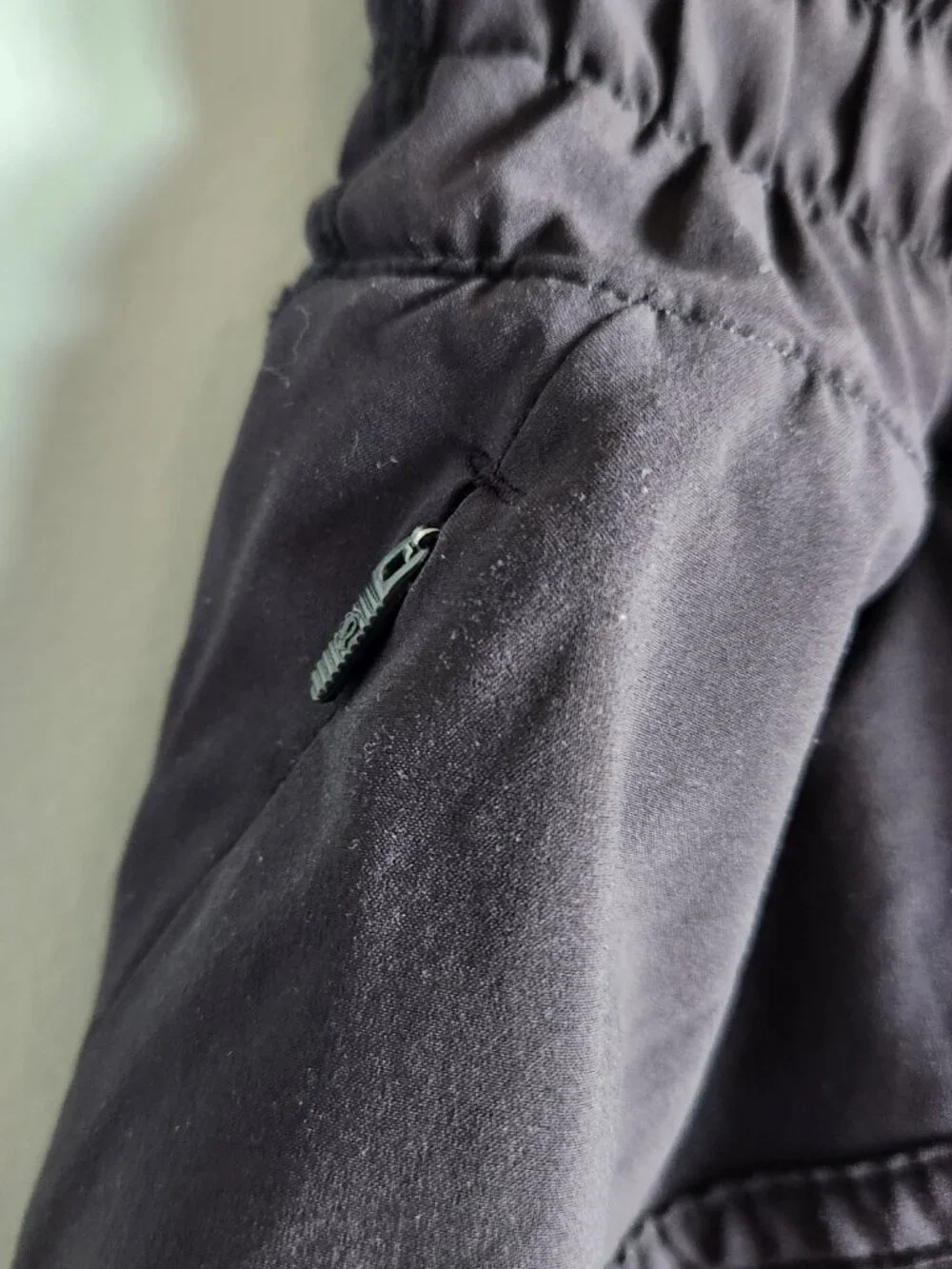 Lululemon Shorts Women's Black 2 Track That Short 5" Inseam Lined Gym Running - Picture 6 of 9